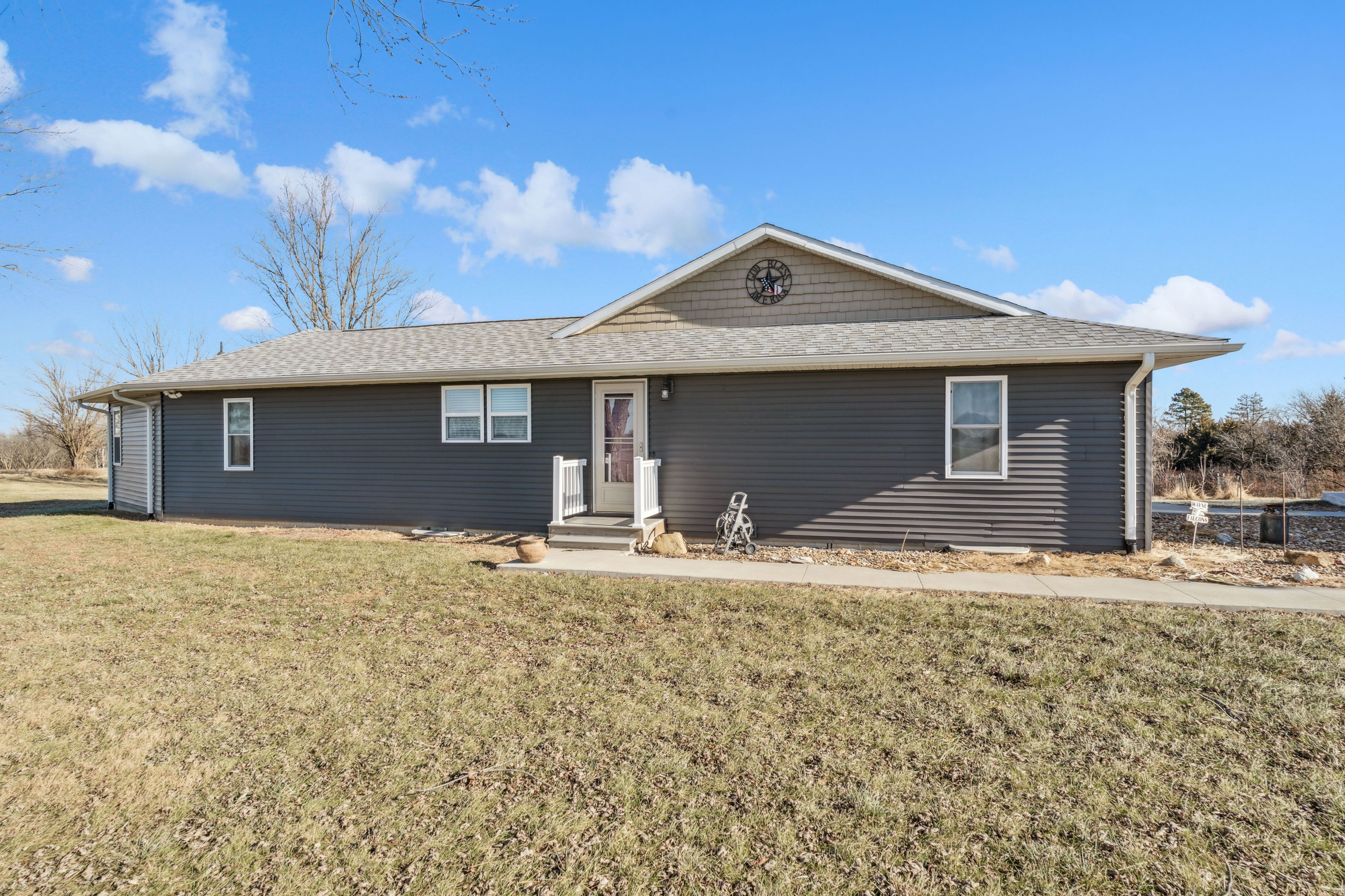 Listing Photo: 02-101 1422 Hwy S56